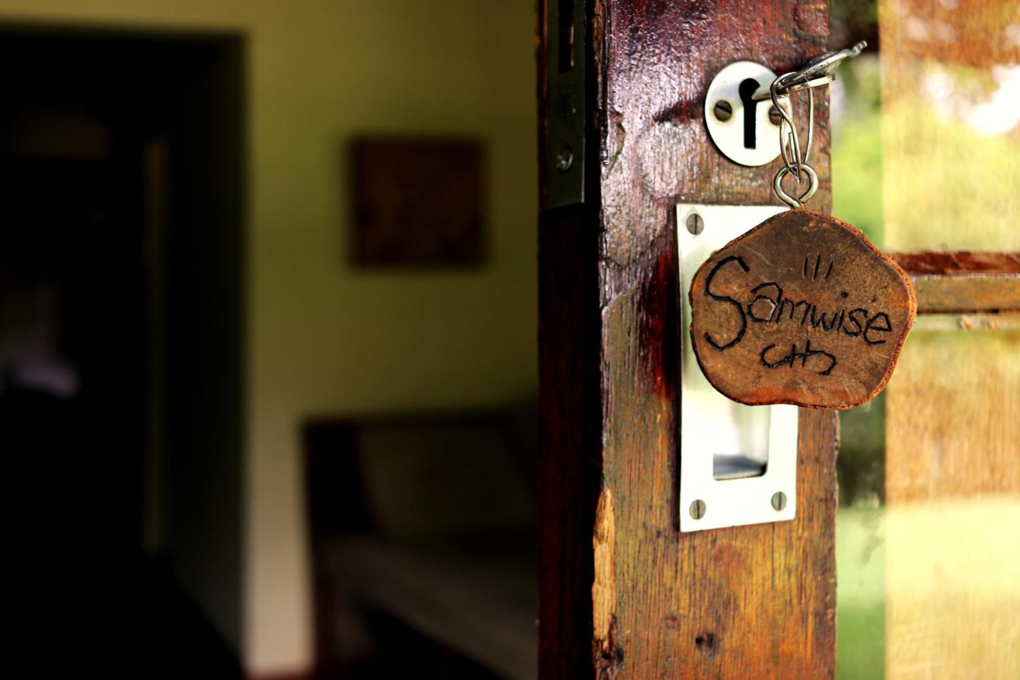 Away With The Fairies Nature Lodge And Backpackers Hogsback Exterior foto